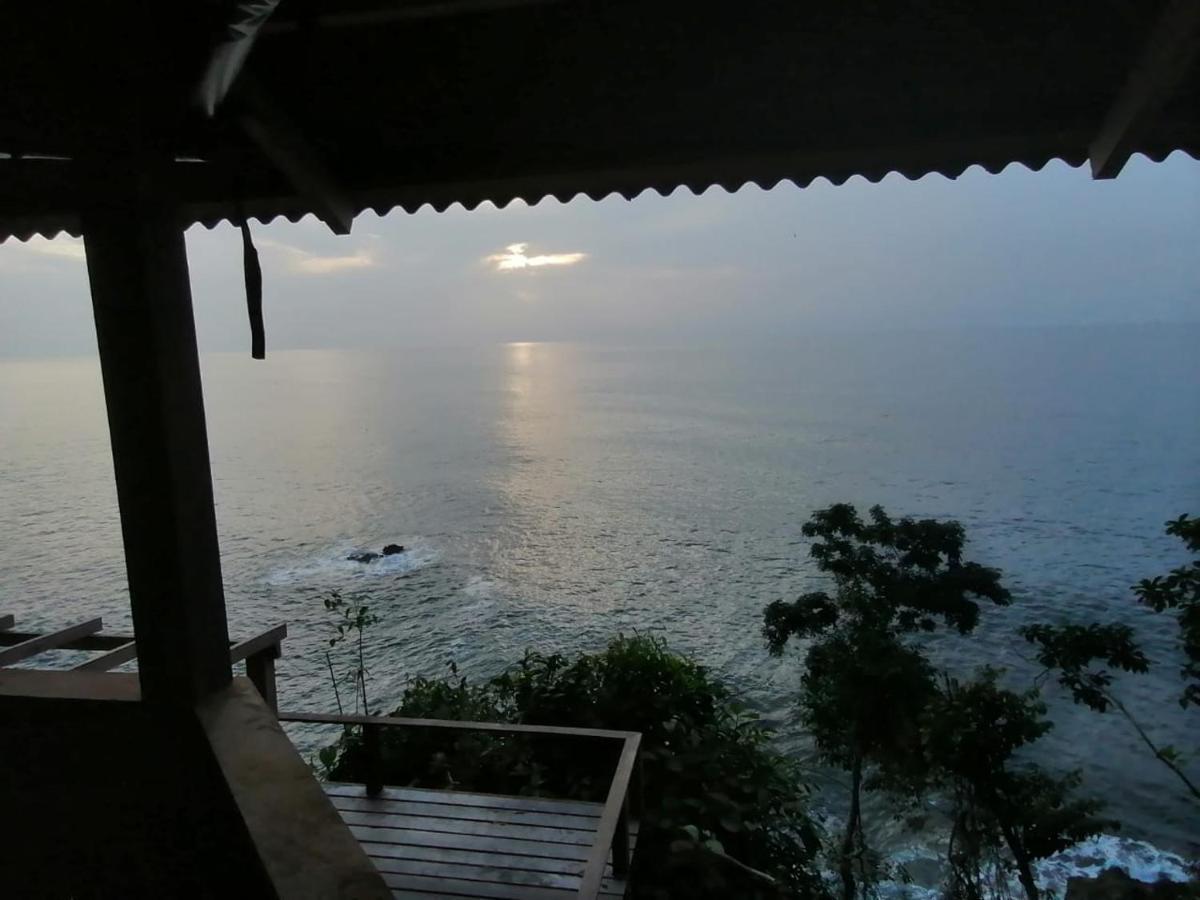 Nuquí Punta Bravaヴィラ エクステリア 写真